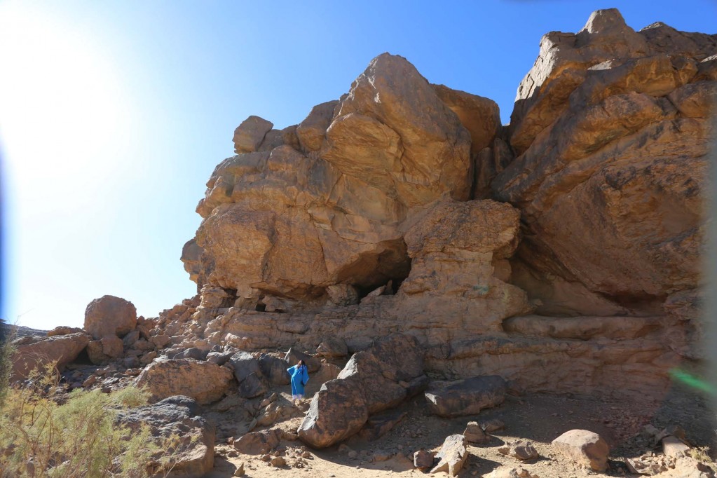 Abris sous roches avec peintures